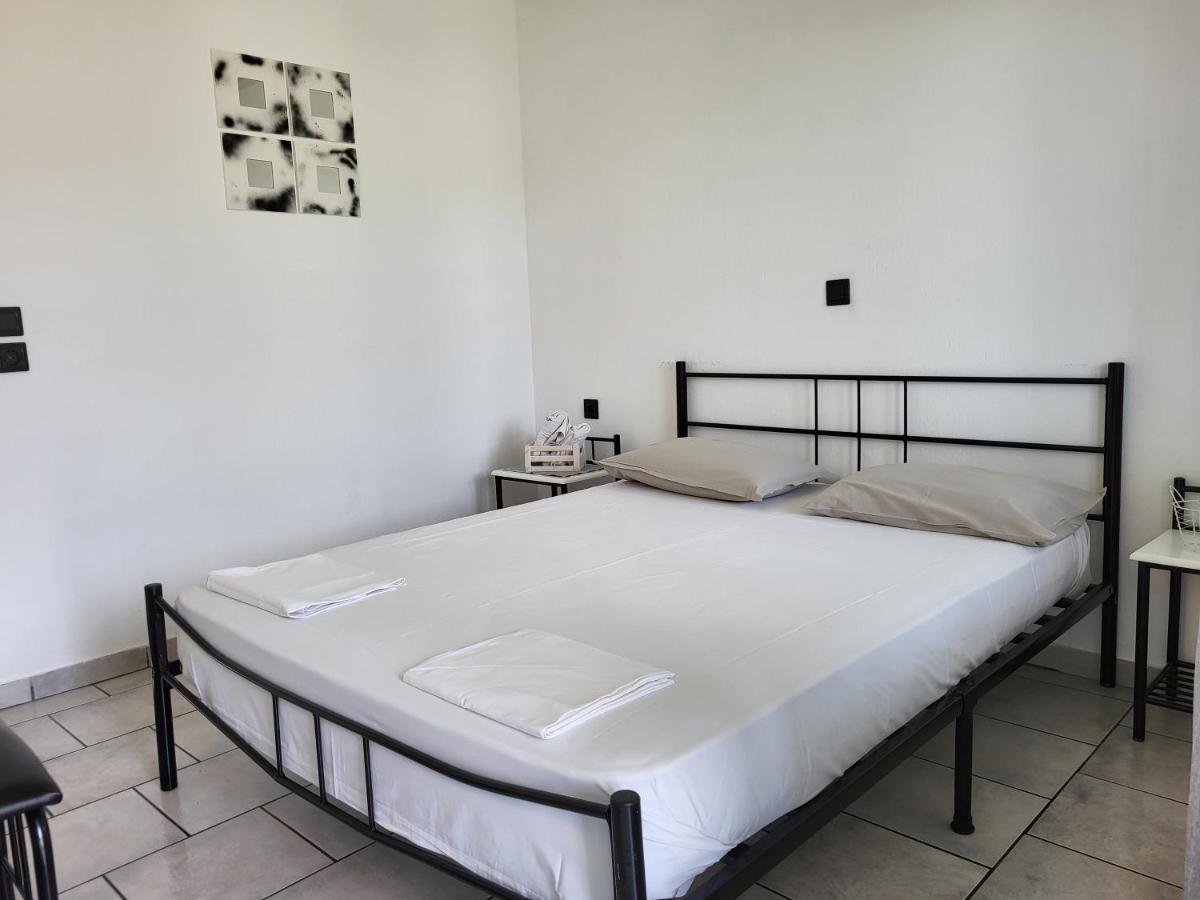 كوينيرا Aura Guest House المظهر الخارجي الصورة