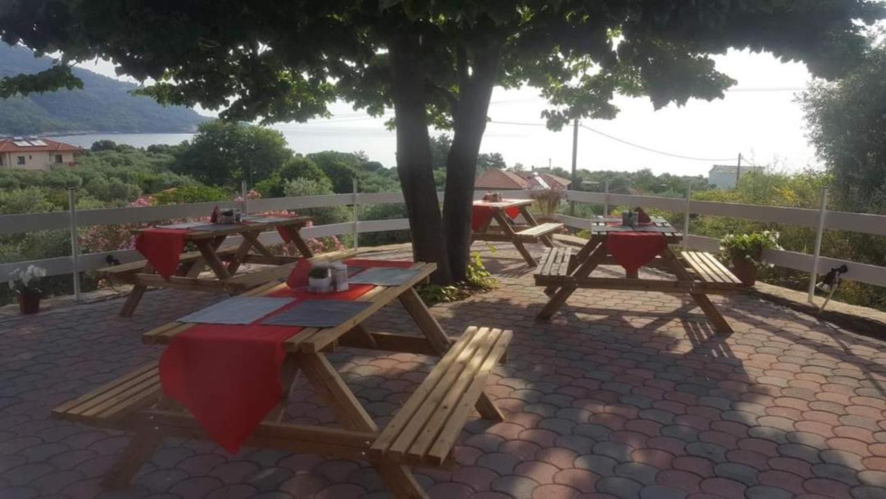 كوينيرا Aura Guest House المظهر الخارجي الصورة